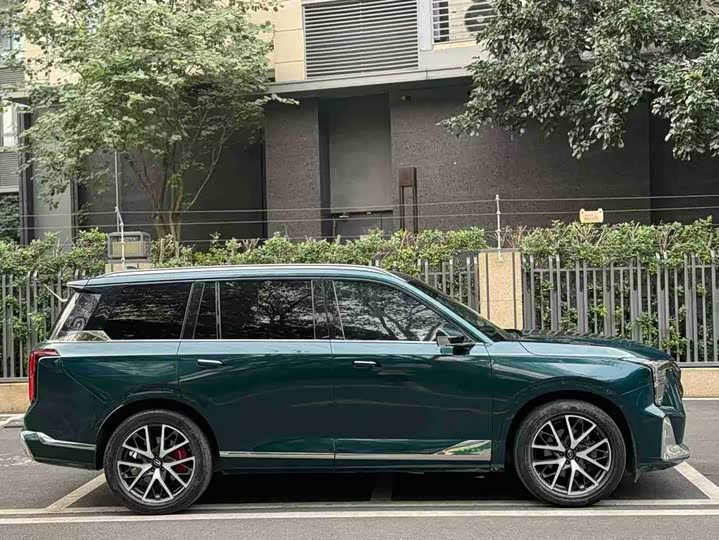 Фото 4 - GAC Trumpchi GS8