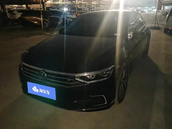 Фото 1 - Volkswagen Magotan GTE Hybrid