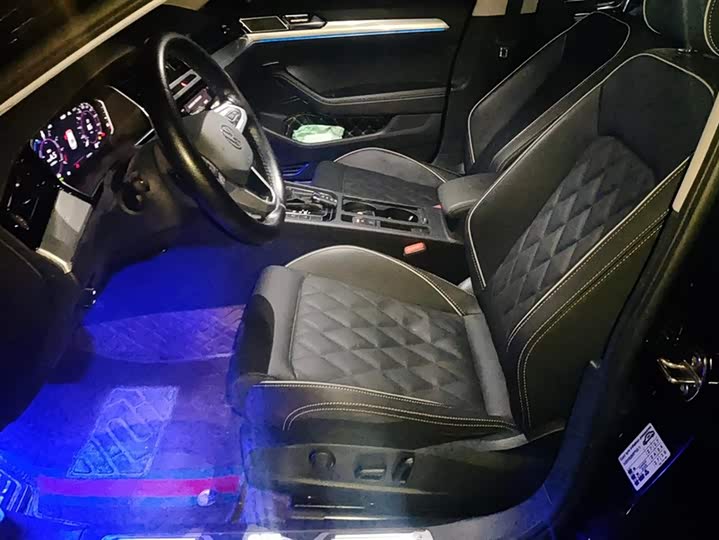 Фото 9 - Volkswagen Magotan GTE Hybrid