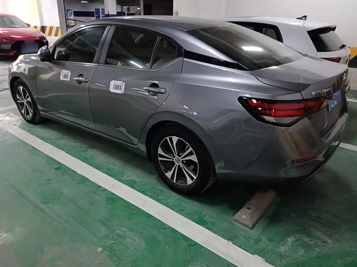 Фото 5 - Nissan Sylphy