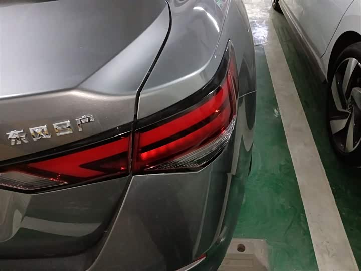 Фото 8 - Nissan Sylphy