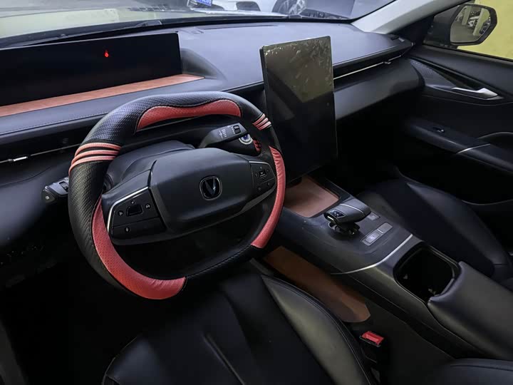 Фото 8 - Changan Yida