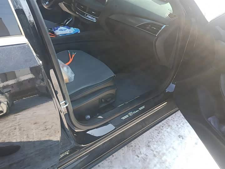 Фото 8 - Cadillac CT5