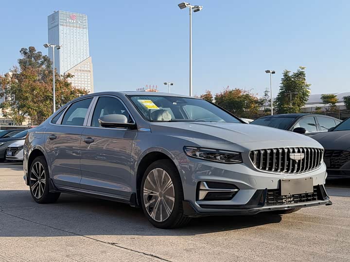 Photo 3 - Geely Preface