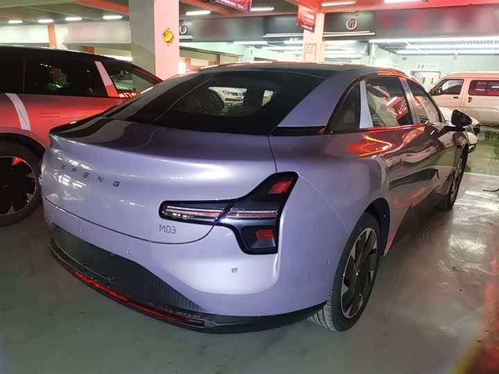 Фото 7 - XPeng Mona M03