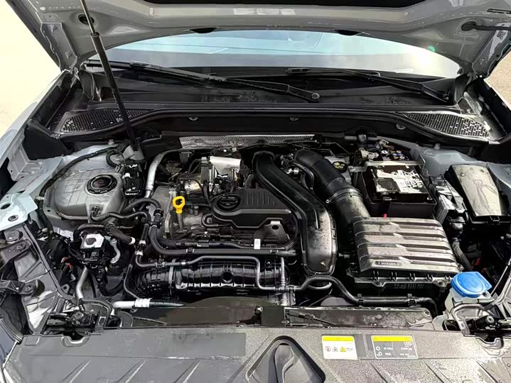 Фото 2 - Audi Q2L