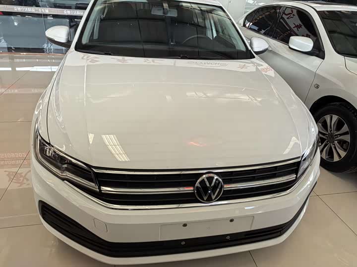 Фото 3 - Volkswagen Bora