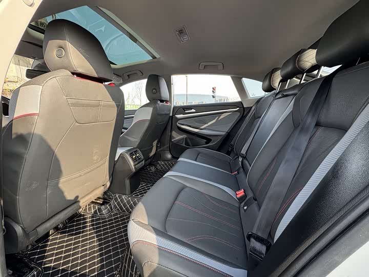 Фото 8 - Volkswagen Lamando L