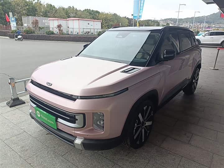 Фото 2 - Geely Icon