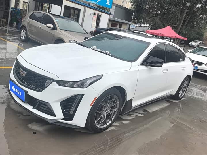 Фото 1 - Cadillac CT5