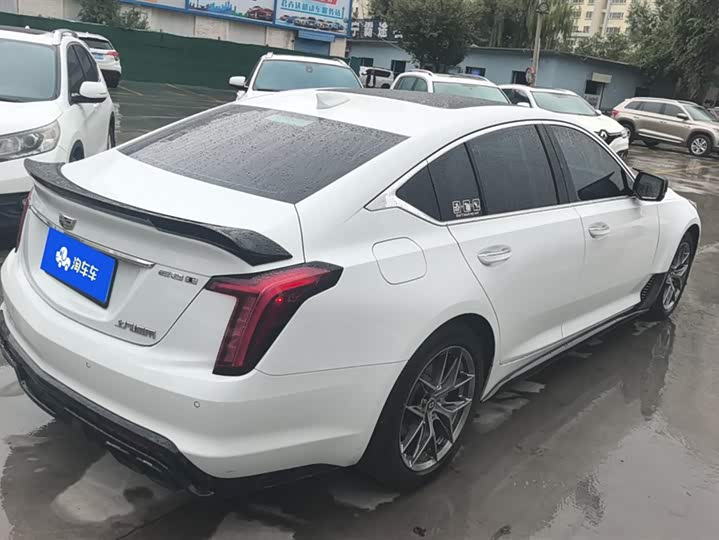 Фото 3 - Cadillac CT5