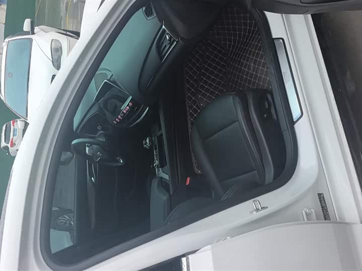 Фото 8 - Cadillac CT5