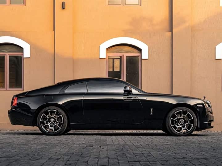 Фото 3 - Rolls-Royce Wraith