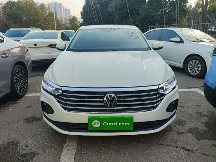 Фото 3 - Volkswagen Lavida