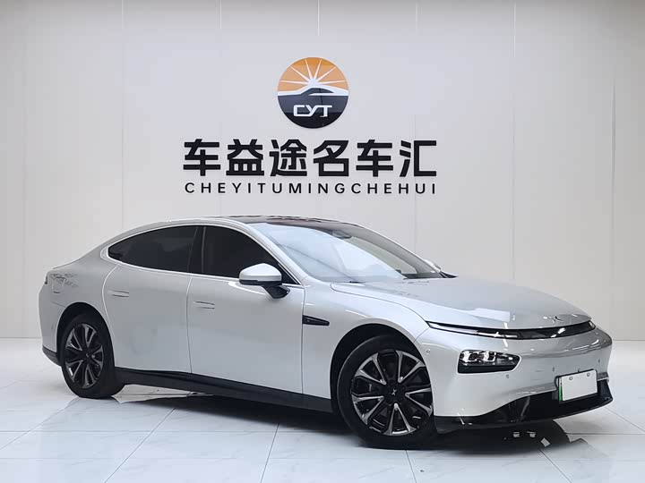 Фото 3 - XPeng P7