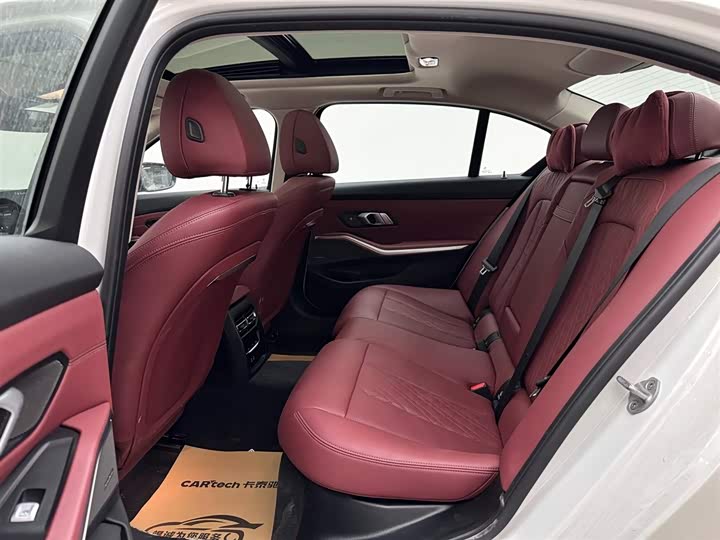 Фото 9 - BMW 3 Series