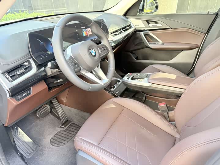 Фото 7 - BMW X1