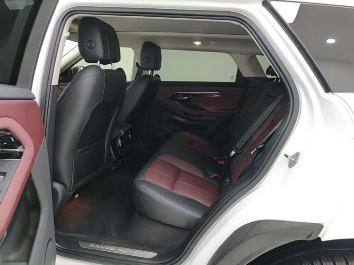 Фото 7 - Land Rover Range Rover Evoque L