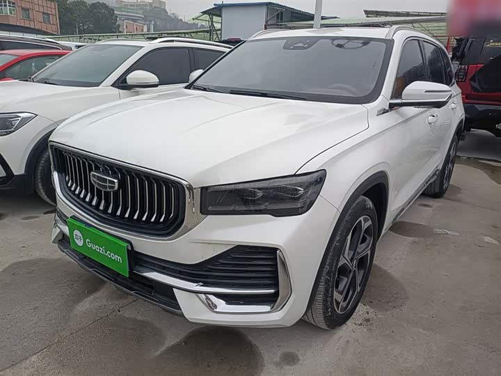 Фото 2 - Geely Monjaro