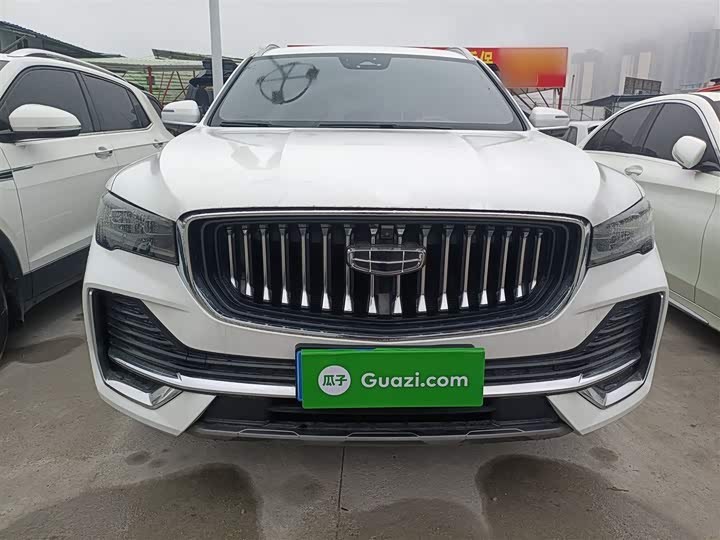 Фото 3 - Geely Monjaro