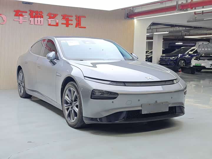 Фото 3 - XPeng P7