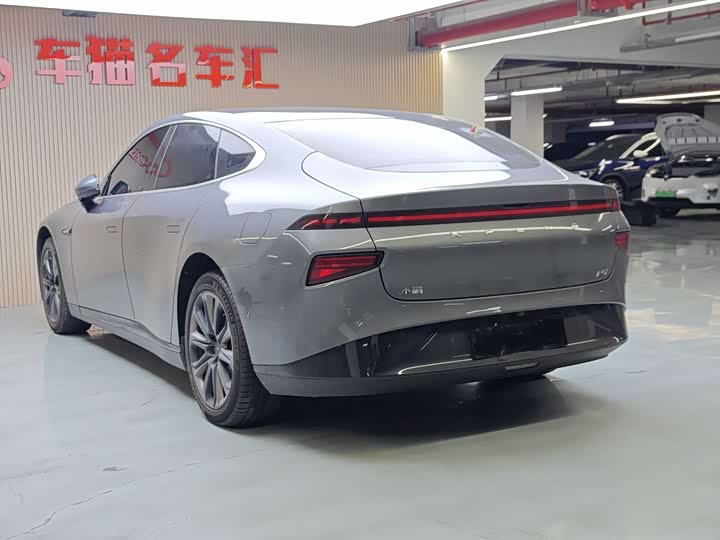 Фото 7 - XPeng P7