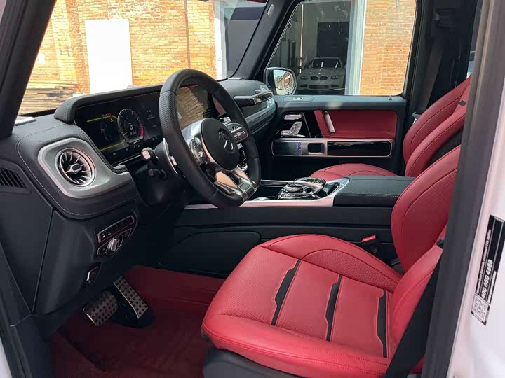 Фото 7 - Mercedes-Benz G-Class AMG