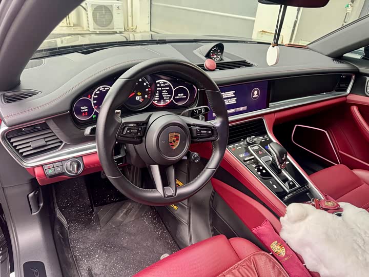 Фото 6 - Porsche Panamera