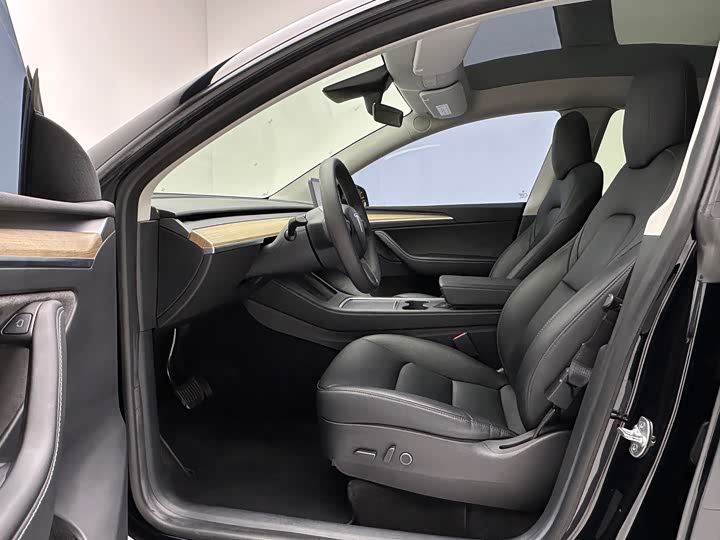 Фото 7 - Tesla Model Y