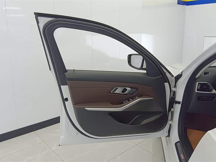 Фото 7 - BMW i3