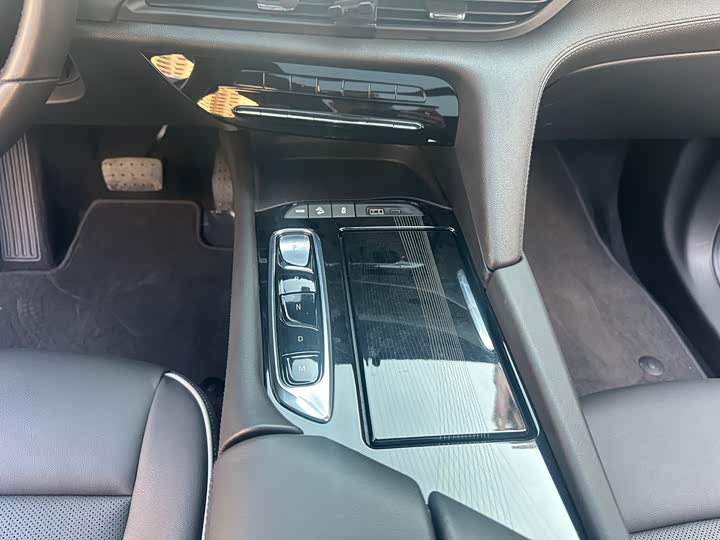 Фото 9 - Buick Enclave