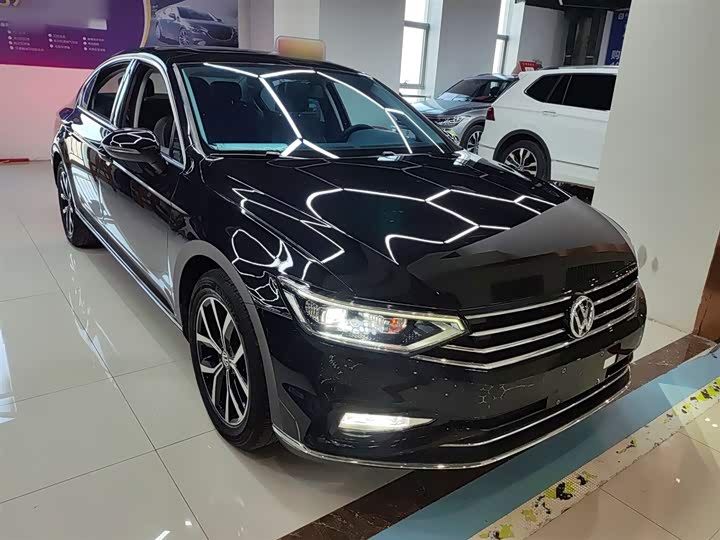 Фото 4 - Volkswagen Magotan