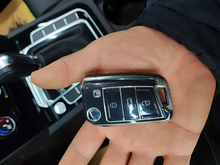 Фото 9 - Volkswagen Magotan