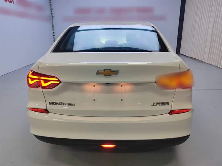 Фото 6 - Chevrolet Monza