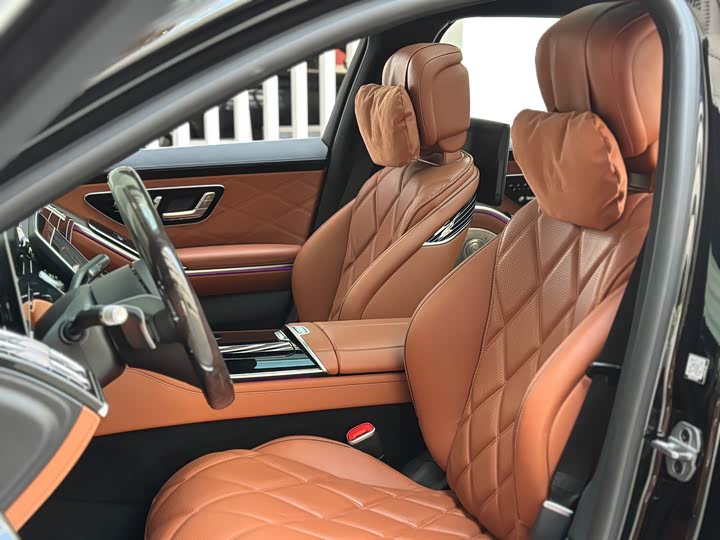 Фото 8 - Mercedes-Benz Maybach S-Class