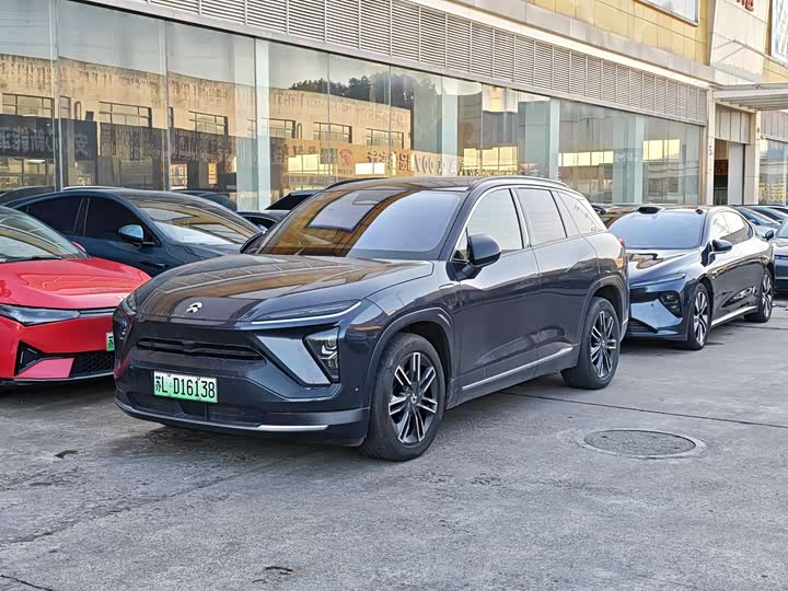 Фото 1 - Nio ES6