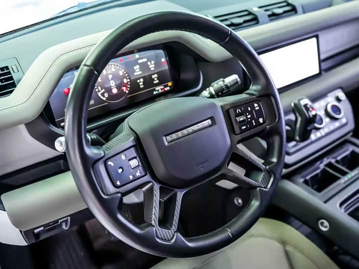 Фото 4 - Land Rover Defender