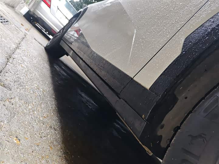 Фото 5 - Zeekr X