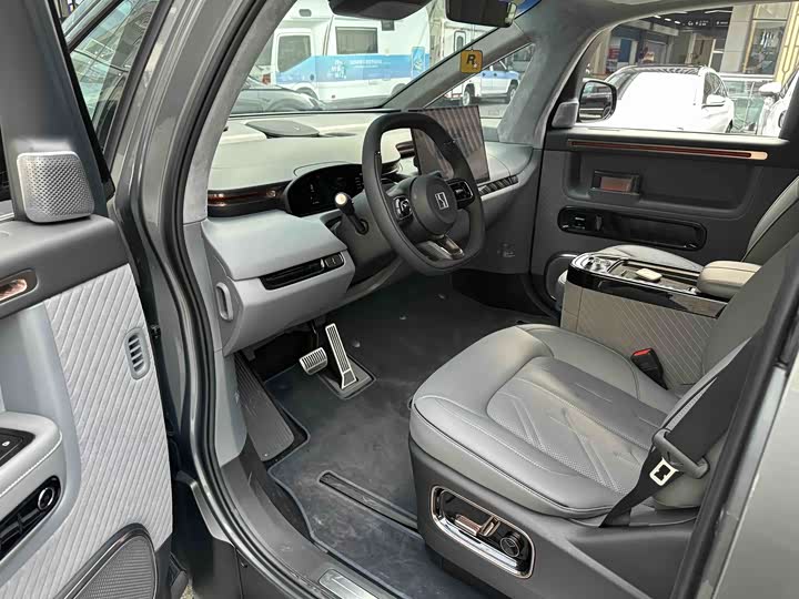 Фото 8 - Zeekr Mix