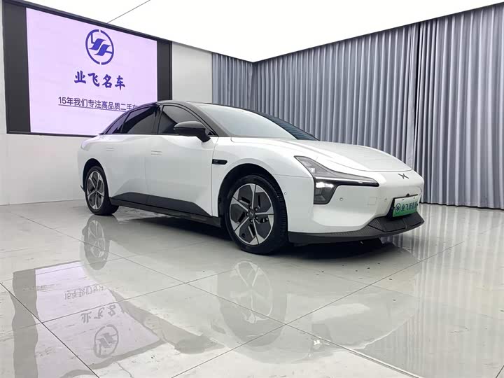 Фото 3 - XPeng Mona M03