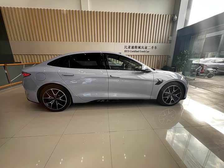 Фото 4 - BYD Seal