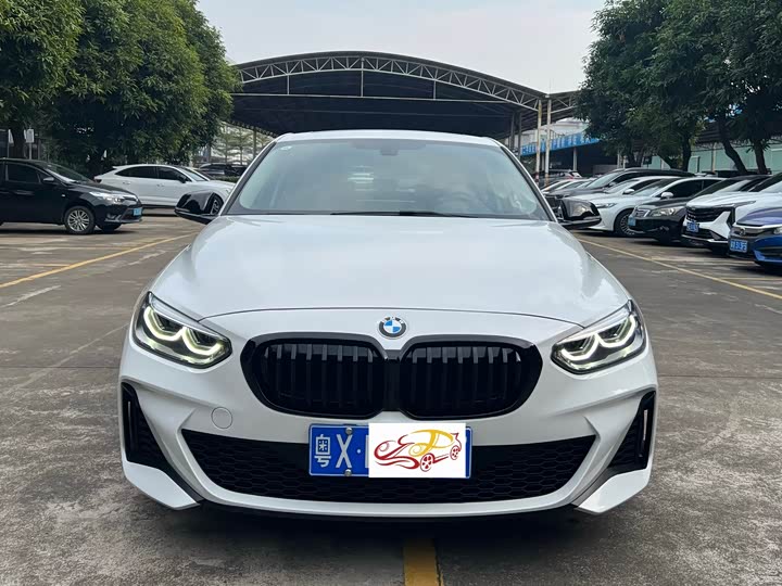 Фото 2 - BMW 1 Series