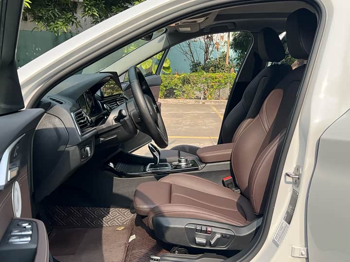 Фото 4 - BMW 1 Series