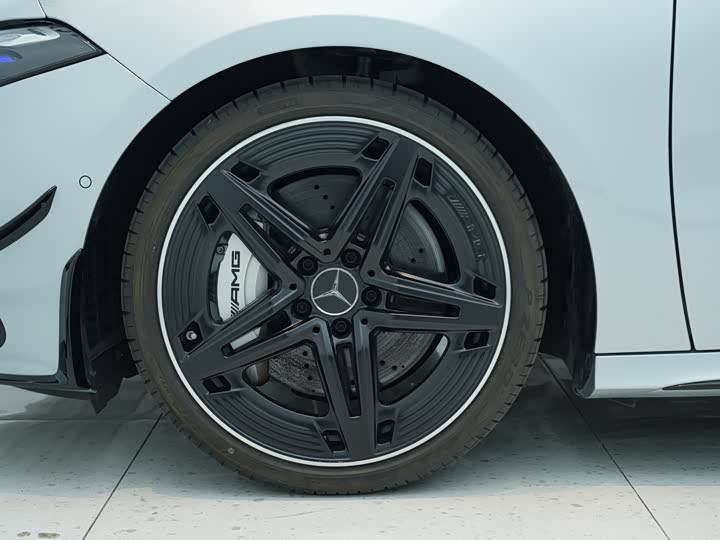 Фото 7 - Mercedes-Benz A-Class AMG