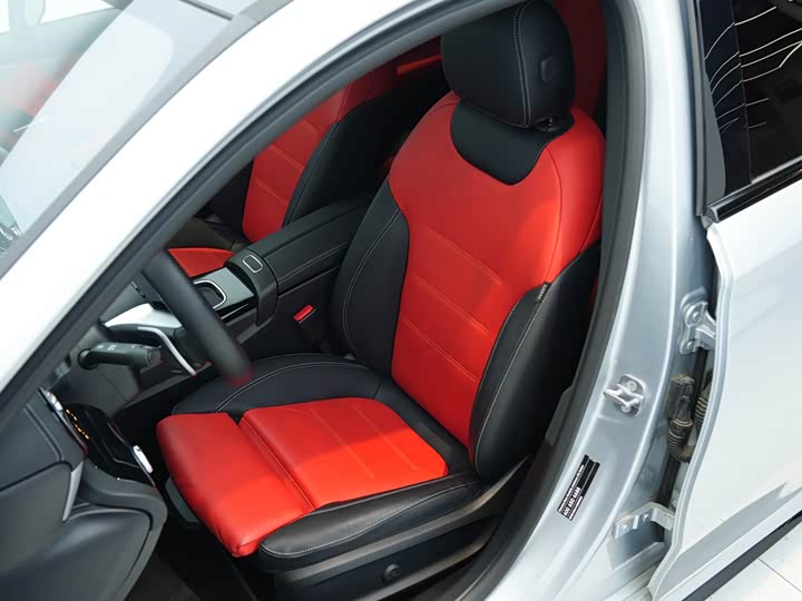 Фото 8 - Mercedes-Benz A-Class AMG