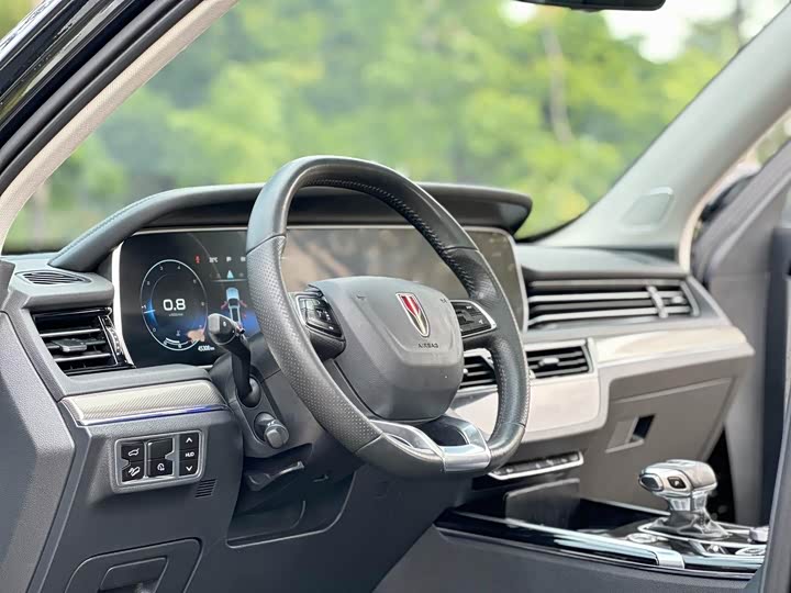 Фото 6 - Hongqi HS5