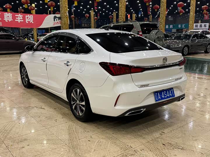 Фото 4 - Changan Eado Plus