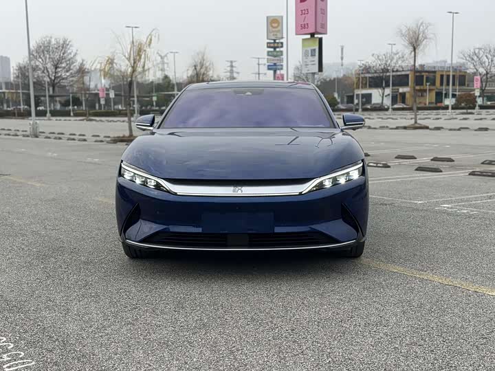 Фото 3 - BYD Han