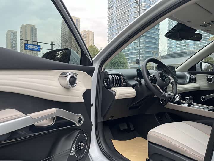 Фото 9 - BYD Yuan Plus