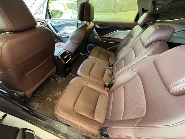 Фото 6 - Geely Jiaji